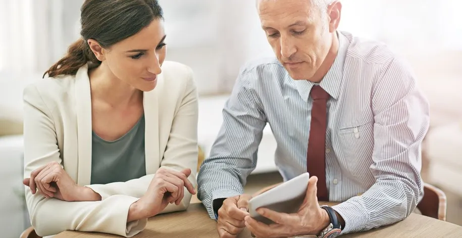 Financial advisor professional consultation